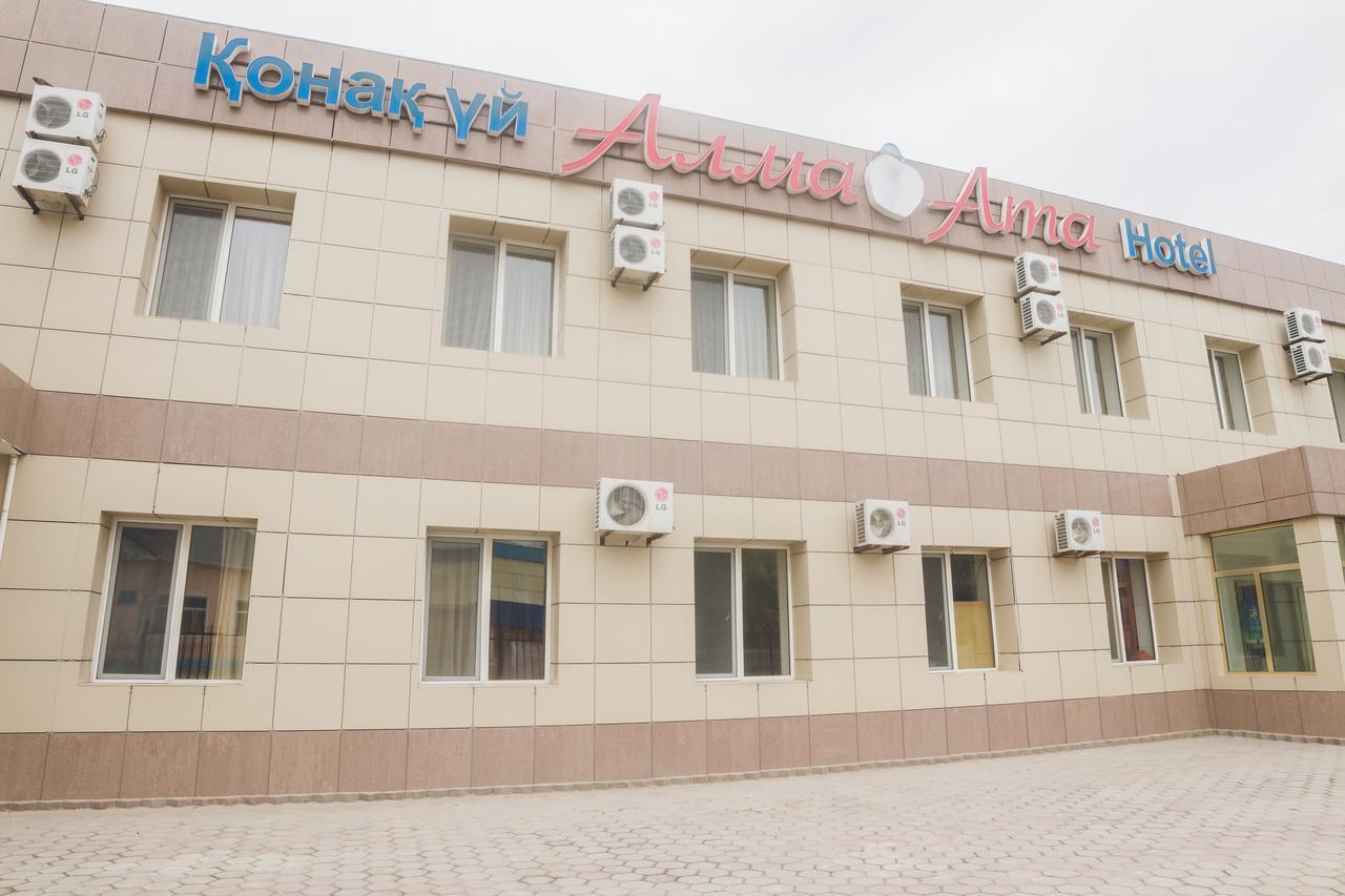Hotel Alma Ata Zhosaly Exteriör bild